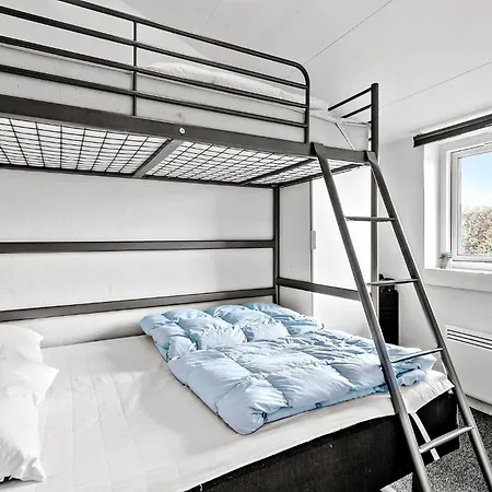 בית נופש In With Sauna