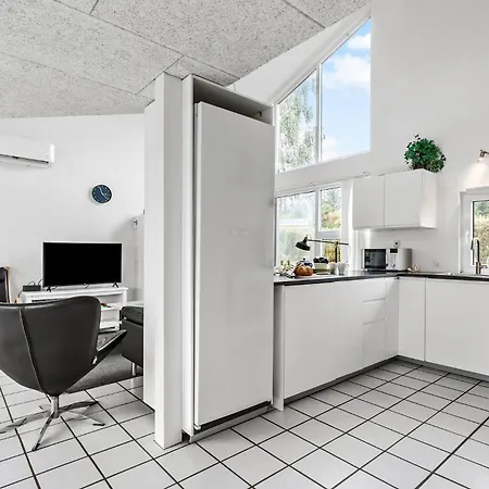 בית נופש In With Sauna *